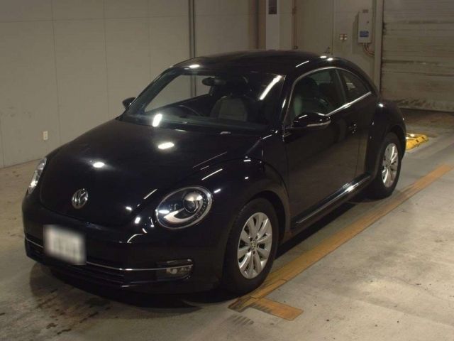 5005 Volkswagen The beetle 16CBZ 2012 г. (TAA Kyushu)